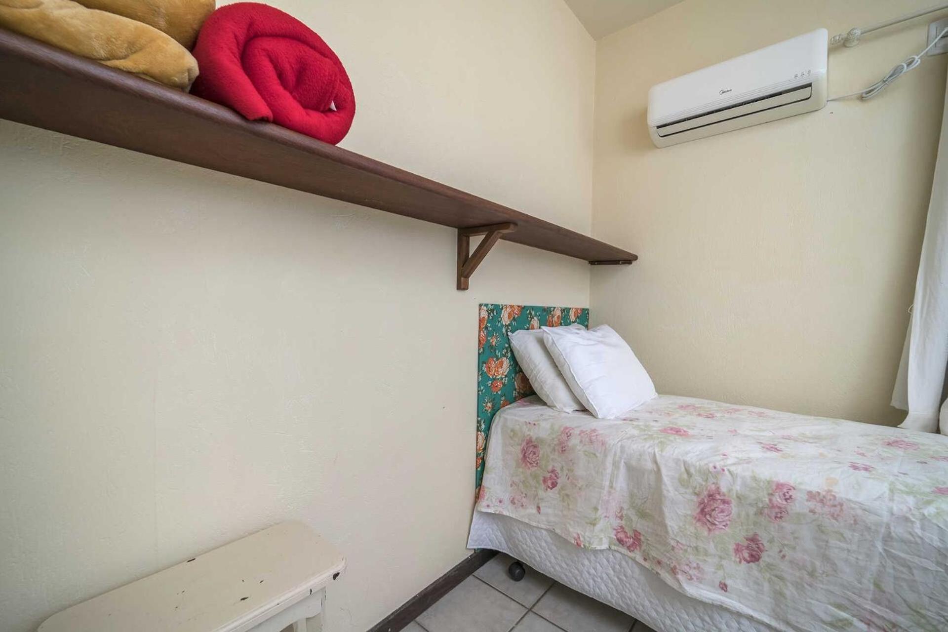 봄비나스 Apartamento Em 4 Ilhas 아파트 외부 사진