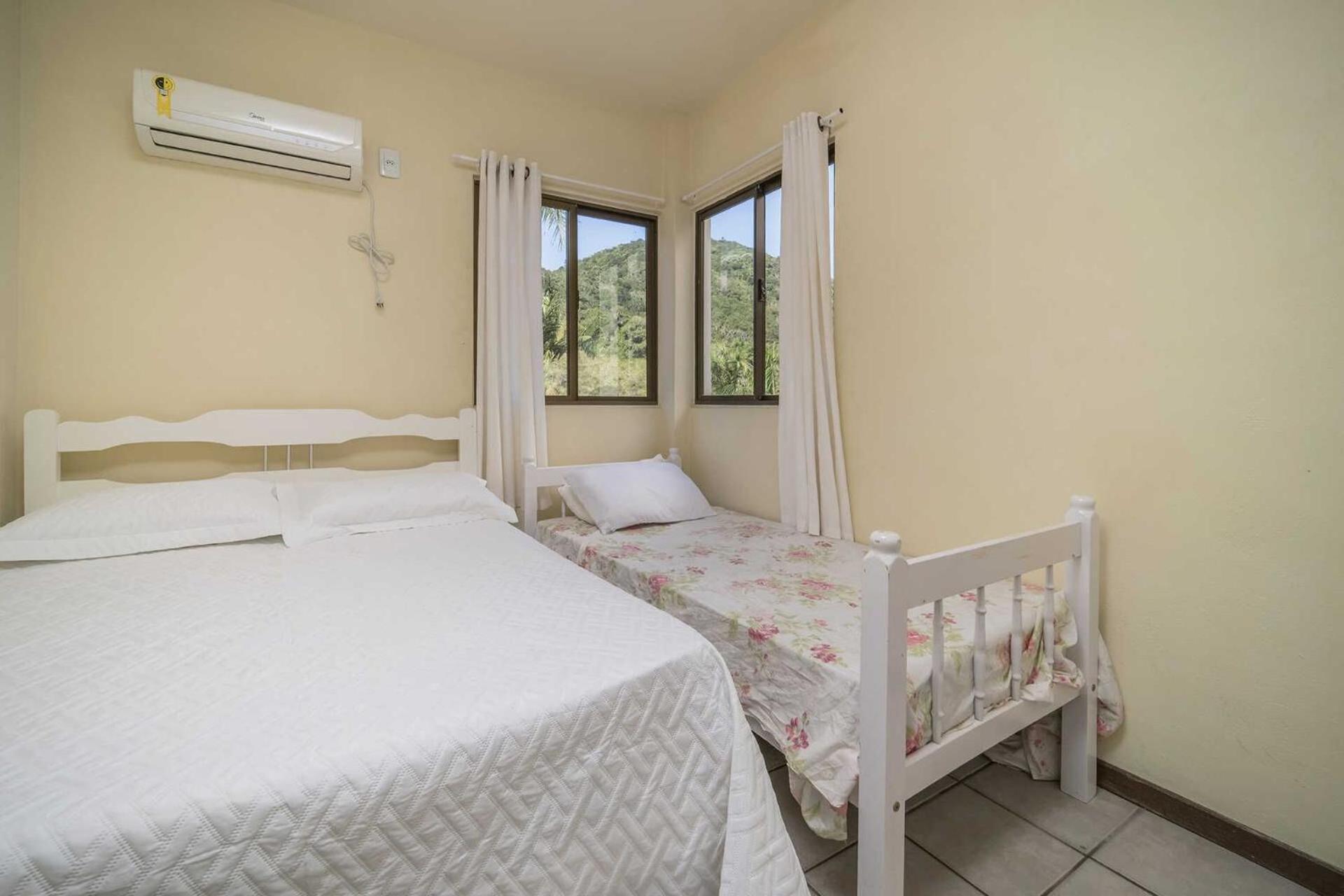 봄비나스 Apartamento Em 4 Ilhas 아파트 외부 사진